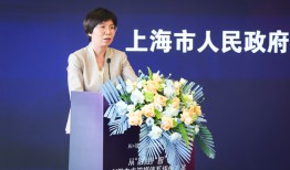 从 “融” 到 “智”：AI 赋能媒体变革的必答题与上海实践|界面新闻 · 科技