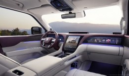 一周新车盘点 | 仰望U8L开启预售 奔腾小马年度更新|界面新闻 · 汽车