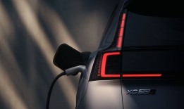 一周新车盘点 | 沃尔沃发布XC70混动车 比亚迪新增海狮07|界面新闻 · 汽车