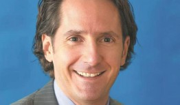 汇丰首席亚洲经济学家范力民：对人民币中期走势相当乐观|界面新闻