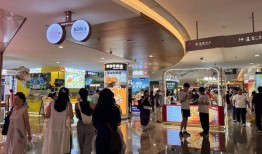 港客“输血”也救不活，深圳地标皇庭广场将被拍卖|界面新闻 · 地产