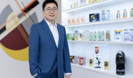 雀巢中国区换帅，执掌3年的首位本土CEO卸任|界面新闻