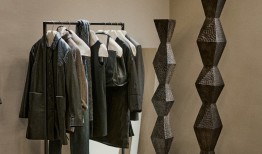 Massimo Dutti开启“万物有序”限时体验店，爱马仕发布冬季主题橱窗《冬日暖焰》｜是日美好事物|界面新闻 · 时尚