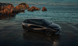 一周新车盘点 | 小米推出SU7高性能Ultra车型 2025款小鹏G6正式亮相|界面新闻 · 汽车