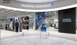 安踏首投韩国潮牌，成败在中国|界面新闻 · 时尚