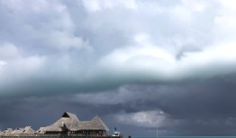 南十字星照亮天地|界面新闻 · 旅行