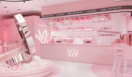 兰蔻“粉房子”闪现西岸梦中心，爱马仕唇妆新系列诠释蓝色魅力｜是日美好事物|界面新闻 · 时尚