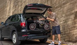 【专访】大鱼智行联合创始人李孝剑：E-Bike折叠单品卖爆50万台，未来是个千亿美元市场|界面新闻