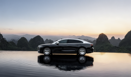 一周新车盘点 | 岚图追光L正式上市 坦克300增极地特别版 |界面新闻 · 汽车