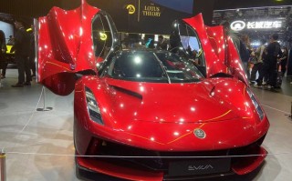 最贵的几款新车都在这里了｜2025上海车展|界面新闻 · 汽车