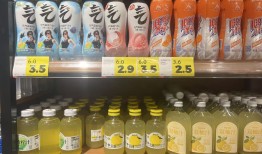 零食折扣店正在威胁便利店|界面新闻