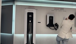 从超充到“兆充”，续航焦虑是否有所缓解？｜2025上海车展|界面新闻 · 汽车