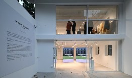 Zara南京东路旗舰店焕新启幕，UGG打造冰雪“慢”游奇遇｜是日美好事物|界面新闻 · 时尚