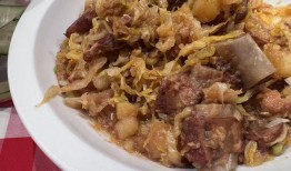 罗永浩“停战”后，西贝紧急培训厨师|界面新闻