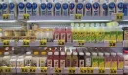 零食折扣店正在威胁便利店|界面新闻