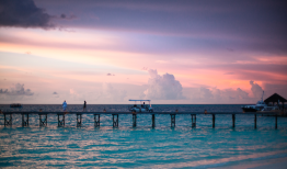 【专访】康斯丹酒店集团亚太及中东地区负责人Armand Amadis，历经半个世纪，如何造就度假酒店典范？|界面新闻 · 旅行