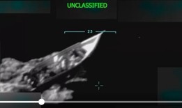 特朗普称美军袭击委内瑞拉运毒船打死11人，委通讯部长：这是AI视频|界面新闻 · 天下