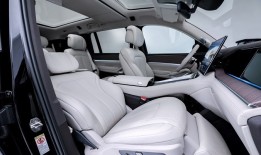 一周新车盘点 | 腾势上市新旗舰SUV 长安逸动增插混车型|界面新闻 · 汽车