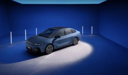 上海车展百车首秀，为何众人目光齐聚零跑？|界面新闻