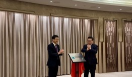 上海迎来4家新设金融机构，法巴证券、上海国际再保险登记交易中心等集体开业|界面新闻