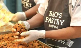 鲍师傅终于出海“打假”|界面新闻