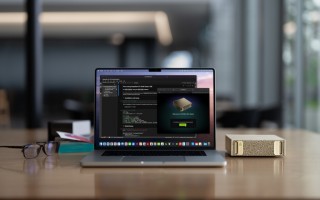 投资xAI后，黄仁勋向马斯克交付全球最小AI超级计算机|界面新闻 · 科技