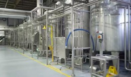 雀巢中国连斩获智能工厂殊荣，食品工业智造升级再下一城|界面新闻